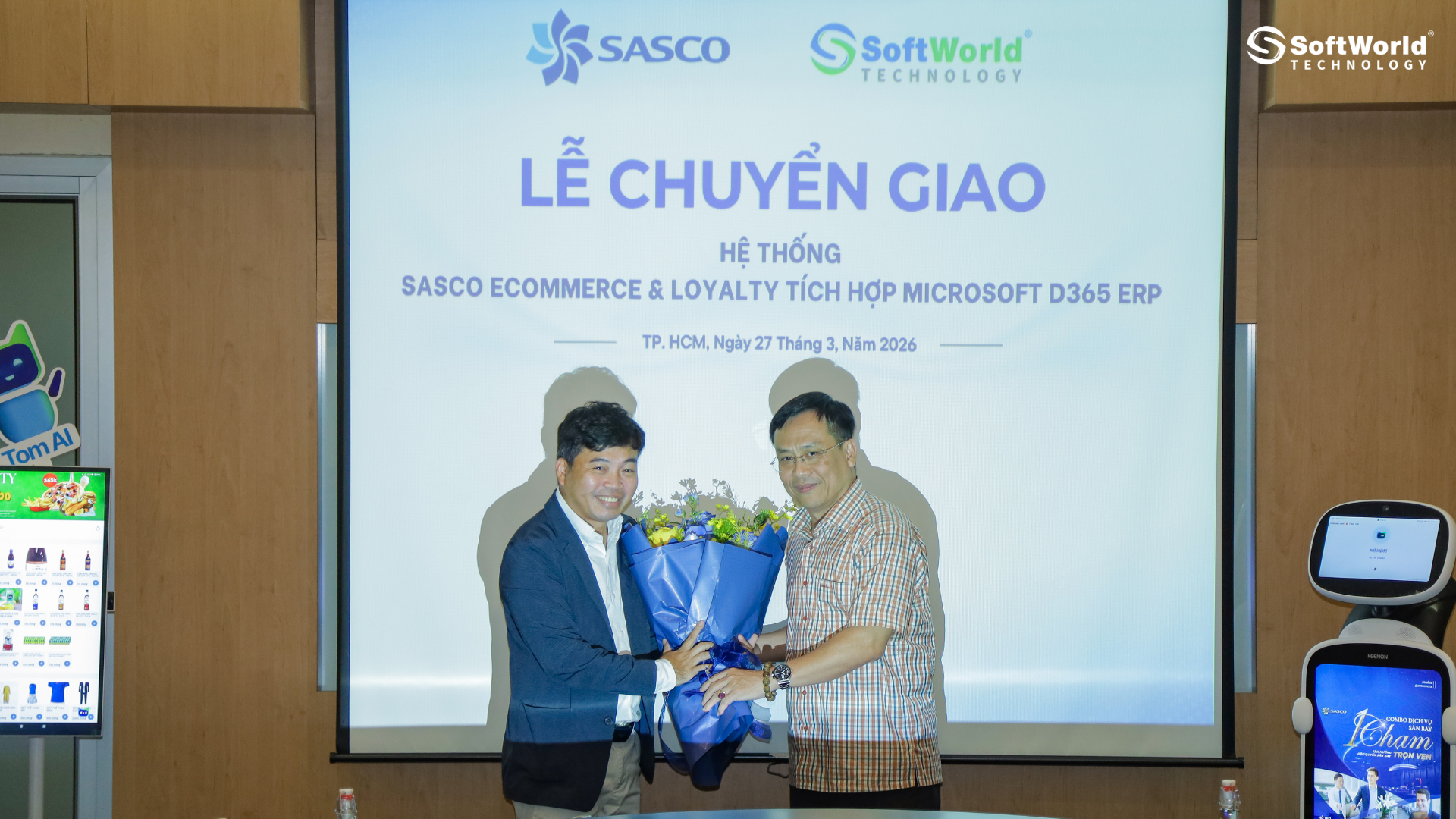 Lễ chuyển giao hệ thống công nghệ giữa SoftWorld và SASCO 